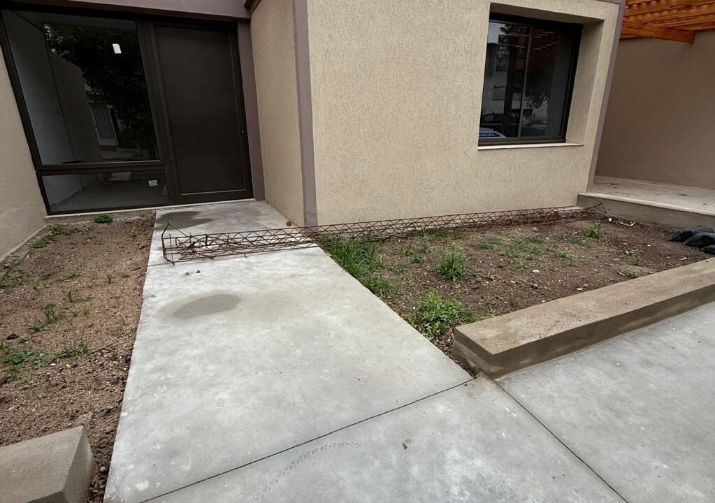 WhatsApp Image 2025-11-07 at 10.49.48 AM (1)