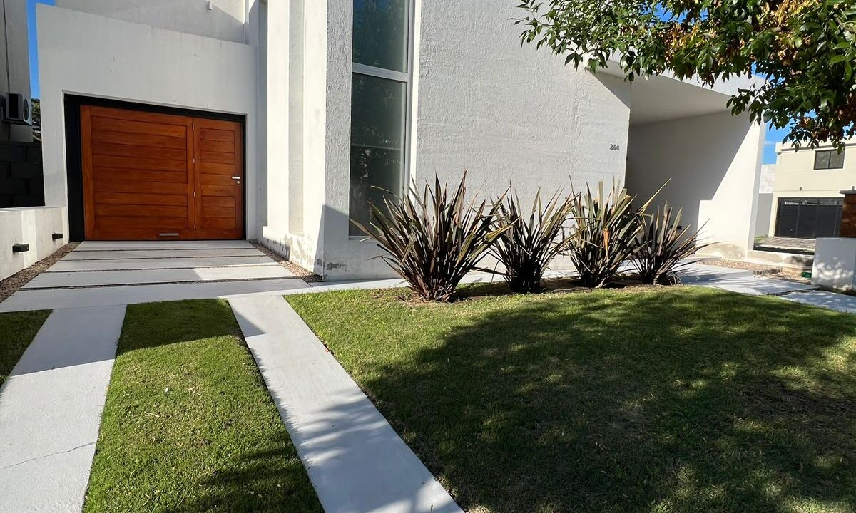 WhatsApp Image 2026-01-12 at 9.46.49 AM (1)