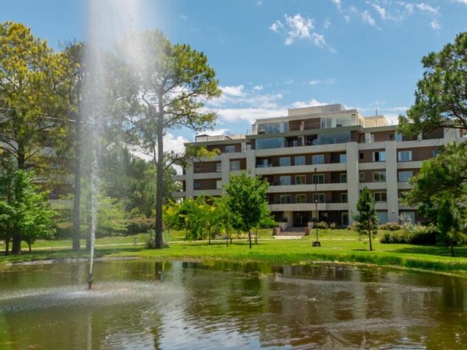 ‼️VENDO IMPORTANTES DEPARTAMENTOS 1 , 2 y 3 DORMITORIOS MÁS COCHERAS ‼️